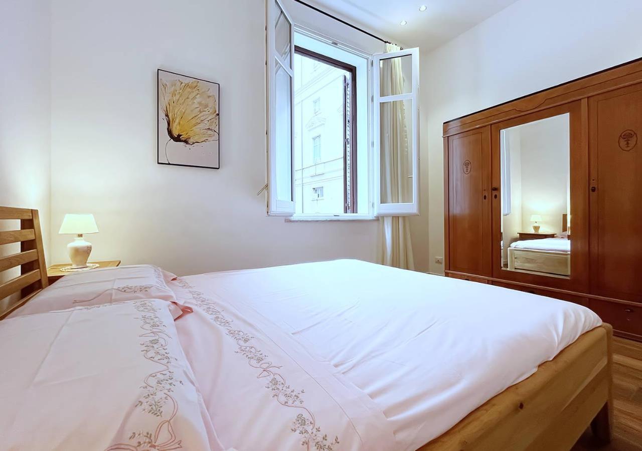 Solemar Sicilia - Palazzo Pirrotta Apartamento Palermo Exterior foto